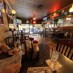 Dillinger's Pub Bootleggers - Front entrance