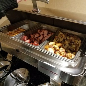 Hampton Inn & Suites Yuma - Hot breakfast - Hotels Near Me - Yuma, Arizona Hampton Inn & Suites Yuma - Hot breakfast - Hotels Near Me - Yuma, Arizona