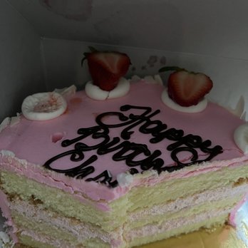 Freeport Bakery - Bakeries Near Me - Sacramento, California Freeport Bakery - Bakeries Near Me - Sacramento, California
