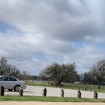 Fairview Park - Parking at baseball and soccer fields - Swimming Pools Near Me - Sherman, Texas Fairview Park - Parking at baseball and soccer fields - Swimming Pools Near Me - Sherman, Texas