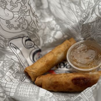 Phowheels - Saigon egg rolls (chicken and shrimp) - Food Trucks Near Me - Burtonsville, Maryland