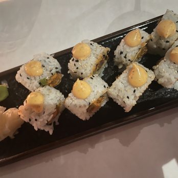 Halcyon - spicy tuna roll - Seafood Near Me - Montclair, New Jersey