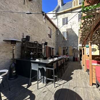 L'Orygine - Cool outside bar - Bistros Near Me - Quebec City, Quebec L'Orygine - Cool outside bar - Bistros Near Me - Quebec City, Quebec