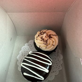 Sibby's Cupcakery - Yum! - Cupcakes Near Me - San Mateo, California