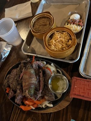 Brett's BBQ Shop by null