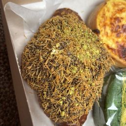 Pistachio Croissant