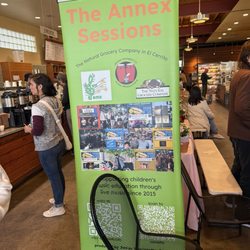 The Annex - Here for the music tonight!