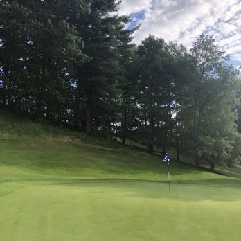 Pheasant Ridge Golf Club - Hole on back 9 - Golf Near Me - Gibsonia, Pennsylvania Pheasant Ridge Golf Club - Hole on back 9 - Golf Near Me - Gibsonia, Pennsylvania