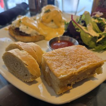 Creme De La Crepe - French Benedict the other side - French Near Me - Hermosa Beach, California