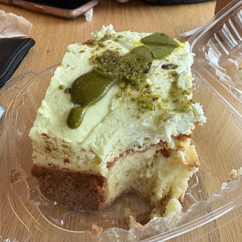 Qamaria Coffee - Coffee & Tea Near Me - Greenfield, Wisconsin