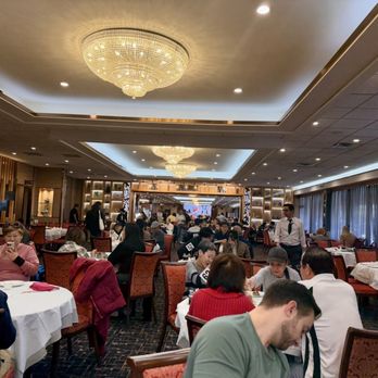 Fung's Kitchen - Inside - Dim Sum Near Me - Houston, Texas