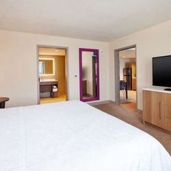 Home2 Suites by Hilton Grand Rapids South - Guest room