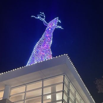 Santana Row - Shopping Centers Near Me - San Jose, California