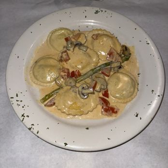 Renata's Cafe Italiano - Lobster and spinach ravioli with mushroom cream sauce with mixed vegetables. - Italian Near Me - Orange, California Renata's Cafe Italiano - Lobster and spinach ravioli with mushroom cream sauce with mixed vegetables. - Italian Near Me - Orange, California