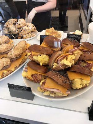 Monday Bakery by null