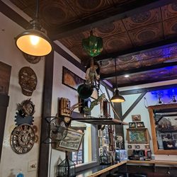 Cullen's Tannery Pub & Saloon - Inside the bar