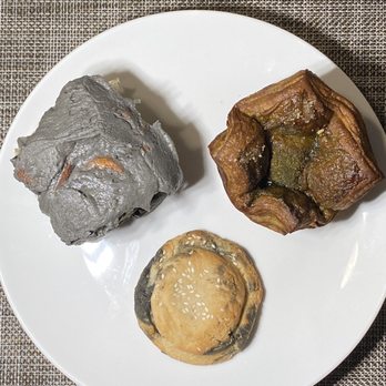 SAKU SAKU FLAKERIE - Updated August 2024 - 97 Photos & 28 Reviews