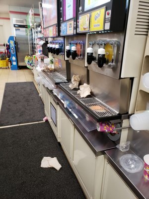 7-Eleven by null