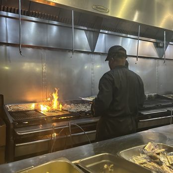 Drago's Seafood Restaurant - Seafood Near Me - New Orleans, Louisiana