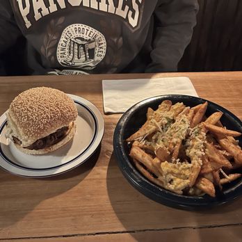 Horse Inn - NASHVILLE HOT CHICKEN - Gastropubs Near Me - Lancaster, Pennsylvania Horse Inn - NASHVILLE HOT CHICKEN - Gastropubs Near Me - Lancaster, Pennsylvania