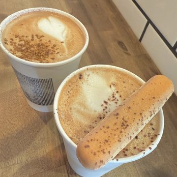 The Press Espresso  - Flower & bee latte. Tiramisu latte. - Bakeries Near Me - Temecula, California