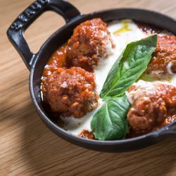 Bulla Gastrobar - Albondigas