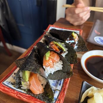 Bubu - Salmon Avocado Roll, Unagi Avocado Roll - Sushi Bars Near Me - San Francisco, California Bubu - Salmon Avocado Roll, Unagi Avocado Roll - Sushi Bars Near Me - San Francisco, California