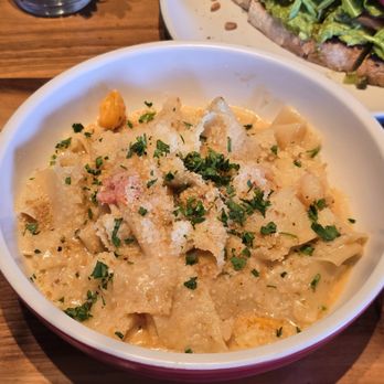 North Italia - Shrimp Scampi Pasta - Heirloom cherry tomato, pappardelle, garlic confit, lemon, basil, grana padano, herb bread crumb. - Italian Near Me - Canoga Park, California North Italia - Shrimp Scampi Pasta - Heirloom cherry tomato, pappardelle, garlic confit, lemon, basil, grana padano, herb bread crumb. - Italian Near Me - Canoga Park, California