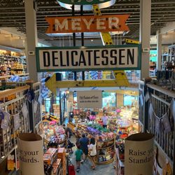 Gene's Sausage Shop & Delicatessen