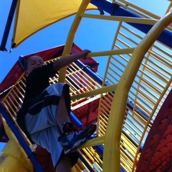 Smith Park - Parks Near Me - Pico Rivera, California