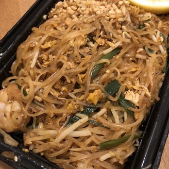 ViV - Shrimp Pad Thai - Thai Near Me - New York, New York ViV - Shrimp Pad Thai - Thai Near Me - New York, New York