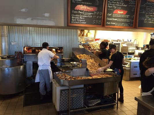 Kettlemans Bagel by null