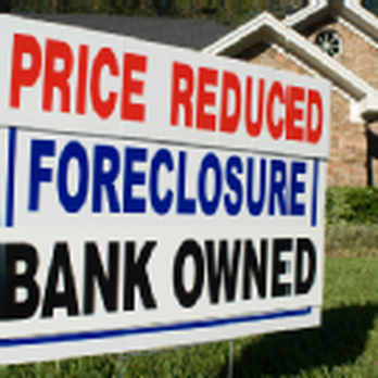 Cutler & Associates - Foreclosure Yard Sign - Bankruptcy Law Near Me - Aurora, Illinois Cutler & Associates - Foreclosure Yard Sign - Bankruptcy Law Near Me - Aurora, Illinois