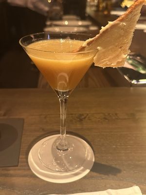 Gus' Sip & Dip by null