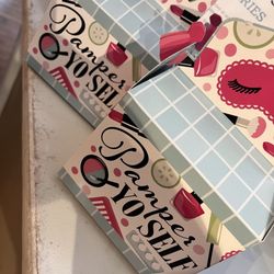 Nicole's House of Beauty - Parting Gifts