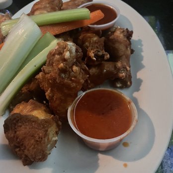 Croxley's - Buffalo Wings - Sports Bars Near Me - Farmingdale, New York Croxley's - Buffalo Wings - Sports Bars Near Me - Farmingdale, New York