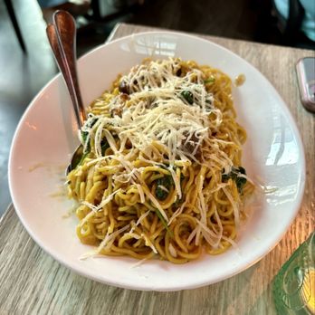 Bar Chinois - 1970's Garlic Noodles - Chinese Near Me - Washington, DC, District of Columbia