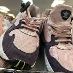Platos Closet - Sneakers at Plato's closet
