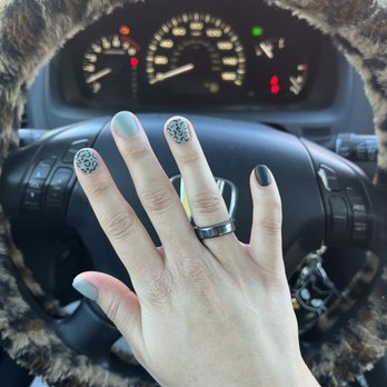 HQ Nails - Nail Salons Near Me - Tucson, Arizona