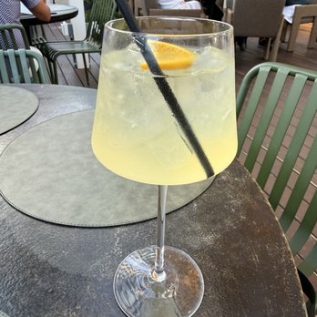 San Gines - White Sangria - Cafes Near Me - Austin, Texas San Gines - White Sangria - Cafes Near Me - Austin, Texas