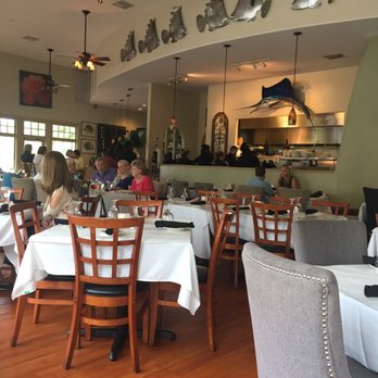 Fish Thyme - Bar view - Cafes Near Me - Acworth, Georgia