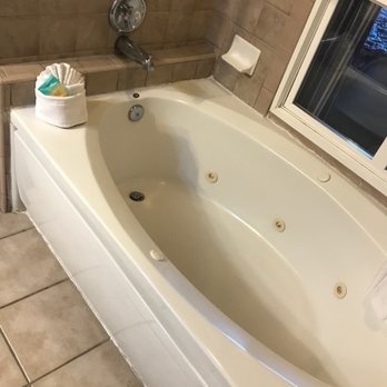 Ascot Suites - Jaccuzi for 2 - Hotels Near Me - Morro Bay, California Ascot Suites - Jaccuzi for 2 - Hotels Near Me - Morro Bay, California