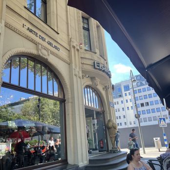 Eiscafe Raffaello - Outside entry - Ice Cream & Frozen Yogurt Near Me - Cologne, NW