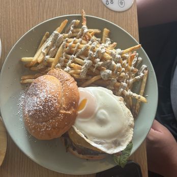Serena Cafe & Cocina - El Doctor. Hamburger with sunny side up egg. French fries with drizzle aioli sauce. Absolutely delicious. - Coffee & Tea Near Me - Bayamon, Puerto Rico Serena Cafe & Cocina - El Doctor. Hamburger with sunny side up egg. French fries with drizzle aioli sauce. Absolutely delicious. - Coffee & Tea Near Me - Bayamon, Puerto Rico