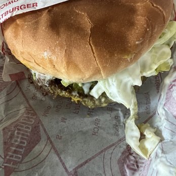 Fatburger - Impossible burger from FATBURGER!!!!! Oh Em Geeeee! Absolutely delicious and very juicy! - Burgers Near Me - Valencia, California