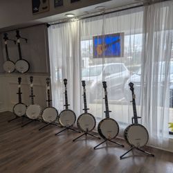 5th String Music - Gold Tone Banjos