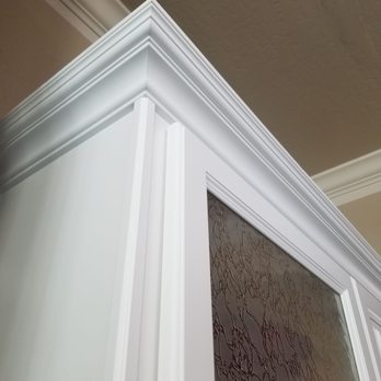 Better Than New Kitchens - Another example of quality workmanship on corner of cabinet crown - Refinishing Services Near Me