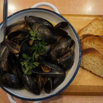 Apollo Bay Seafood Cafe - The port mussel pot ($20.00 AUD) - Seafood Near Me - Apollo Bay, VIC Apollo Bay Seafood Cafe - The port mussel pot ($20.00 AUD) - Seafood Near Me - Apollo Bay, VIC