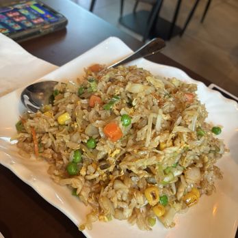 JJ Noodle House - Pork Fried Rice (new order they brought out for us) - Chinese Near Me - Rancho Cucamonga, California