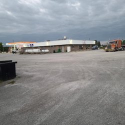 Waubaushene Truck Stop - Photo